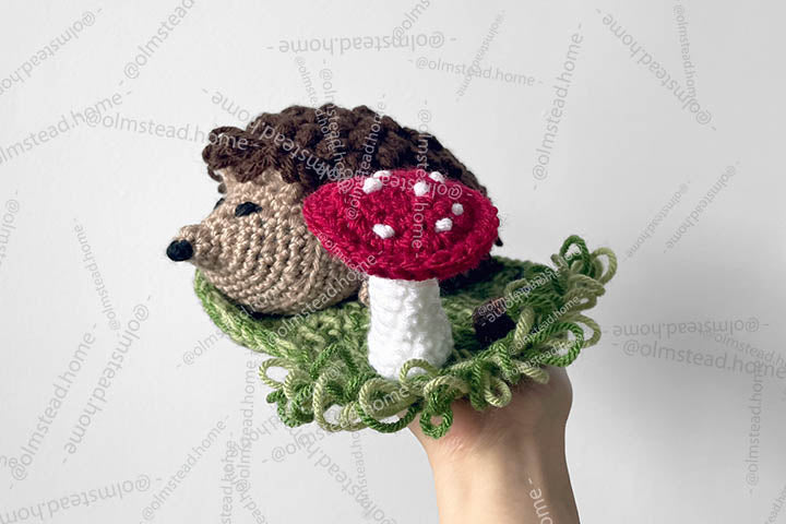 Penelope Hedgehog Crochet Coaster Set